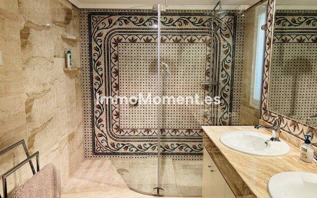 Revente - Appartement - Marbella - Elviria