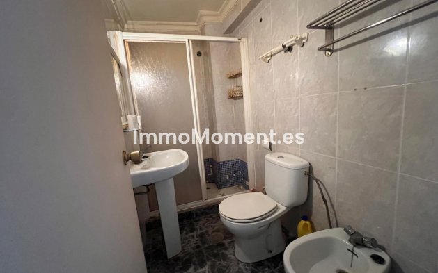 Resale - Detached villa - Inland  - Coín