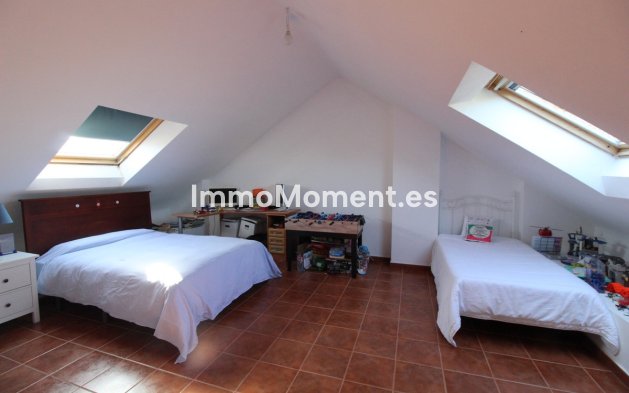 Resale - Townhouse - Marbella - Guadalmina Alta