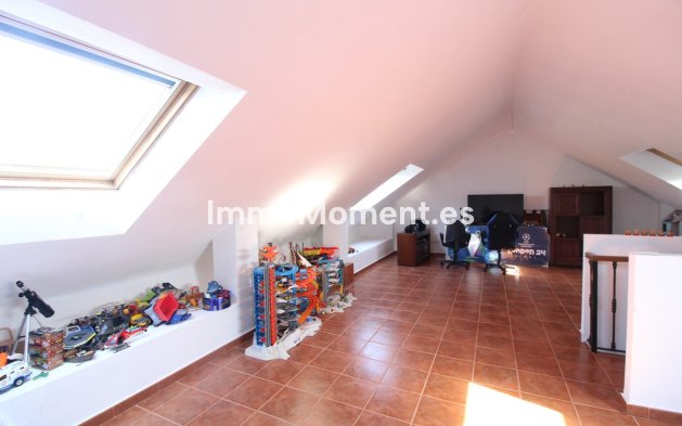Resale - Townhouse - Marbella - Guadalmina Alta