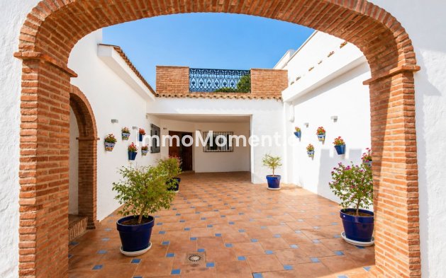 Wiederverkauf - Landhaus - Estepona  - Estepona Centro