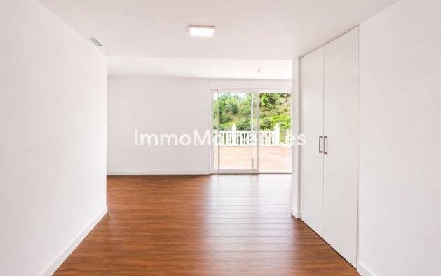 Wiederverkauf - Landhaus - Estepona  - Estepona Centro