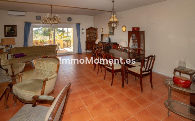 Revente - Maison mitoyenne - Estepona  - Estepona Centro