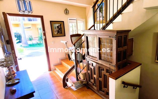 Revente - Maison mitoyenne - Estepona  - Estepona Centro