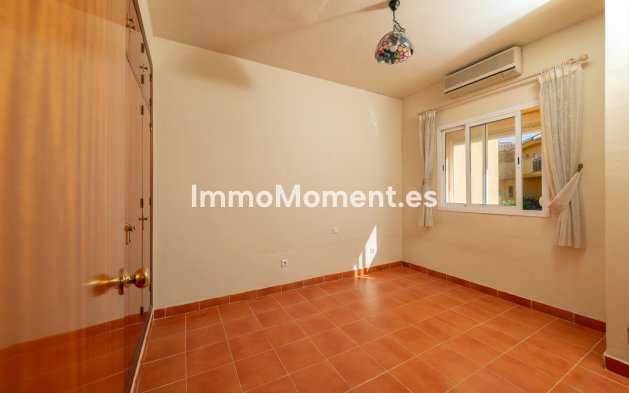 Revente - Maison mitoyenne - Estepona  - Estepona Centro