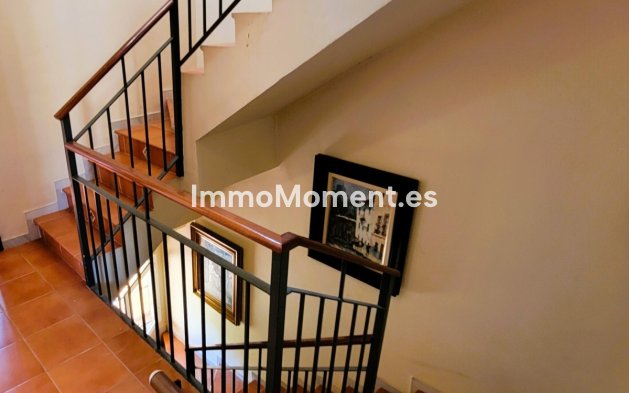 Revente - Maison mitoyenne - Estepona  - Estepona Centro