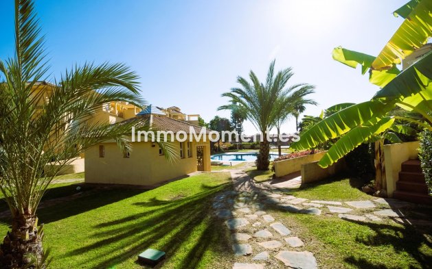 Revente - Maison mitoyenne - Estepona  - Estepona Centro