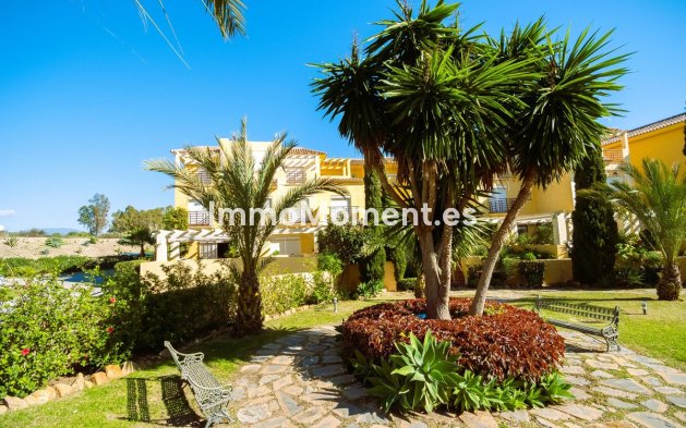 Revente - Maison mitoyenne - Estepona  - Estepona Centro