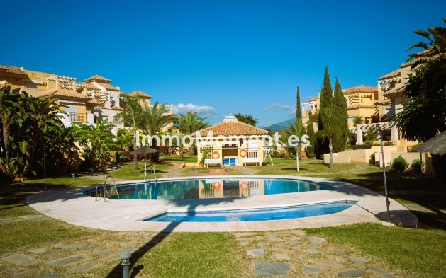 Revente - Maison mitoyenne - Estepona  - Estepona Centro