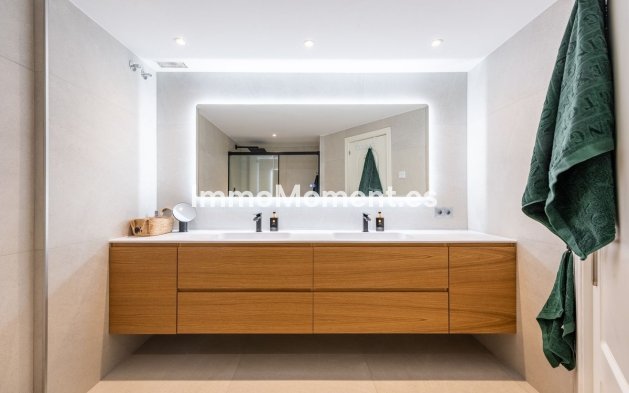 Revente - Maison mitoyenne - Marbella - The Golden Mile