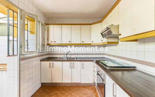 Revente - Maison mitoyenne - Estepona  - Estepona Centro
