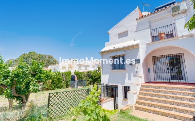Revente - Maison mitoyenne - Estepona  - Estepona Centro