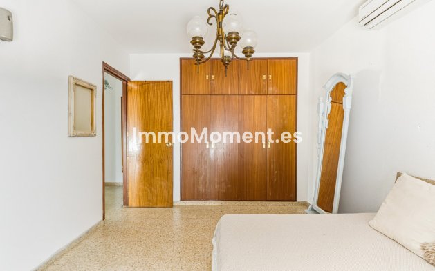 Revente - Maison mitoyenne - Estepona  - Estepona Centro