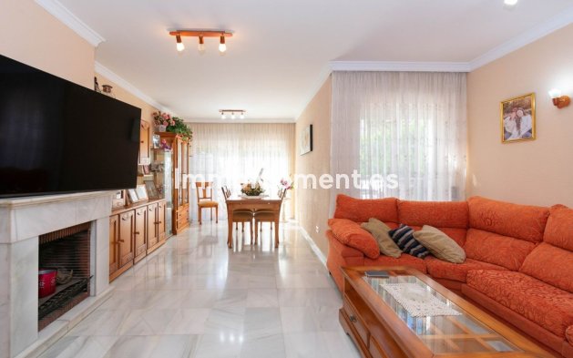 Wiederverkauf - Reihenhaus - Estepona  - Estepona Centro