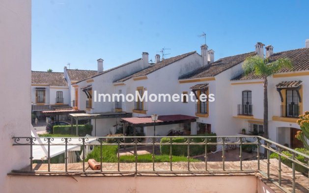 Wiederverkauf - Reihenhaus - Estepona  - Estepona Centro