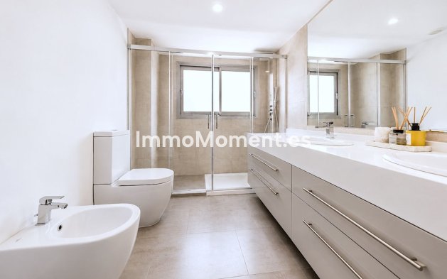 Wiederverkauf - Wohnung - Estepona  - Atalaya