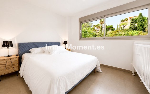 Wiederverkauf - Wohnung - Estepona  - Atalaya