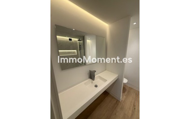 Wiederverkauf - Wohnung - Marbella - Nueva Andalucía