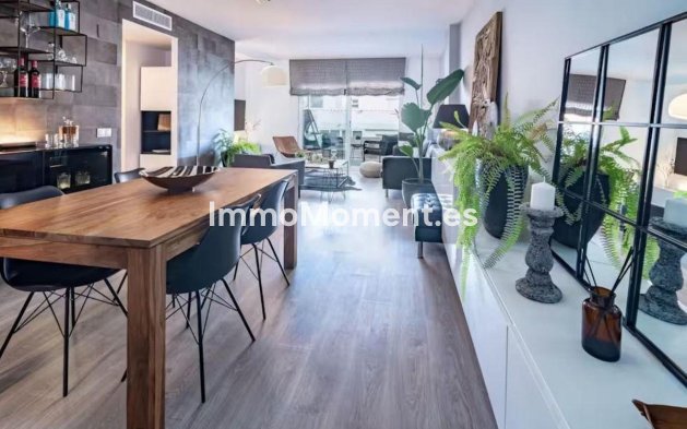 Revente - Appartement - Marbella - Nueva Andalucía