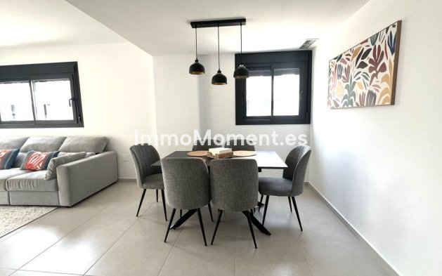 Resale - Apartment - Orihuela - Villamartín