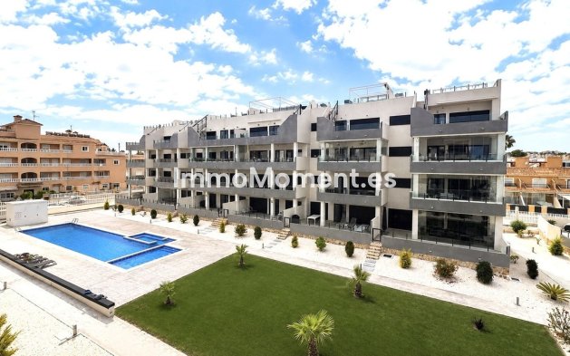 Resale - Apartment - Orihuela - Villamartín