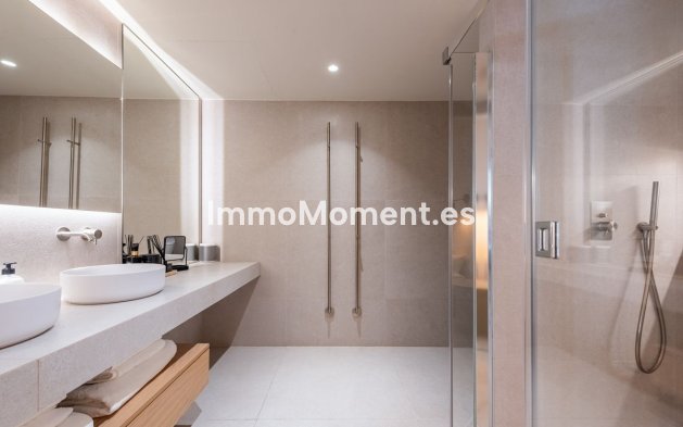 Wiederverkauf - Wohnung - Marbella - Nueva Andalucía