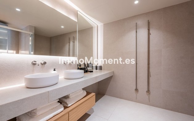 Wiederverkauf - Wohnung - Marbella - Nueva Andalucía