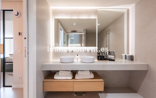 Wiederverkauf - Wohnung - Marbella - Nueva Andalucía