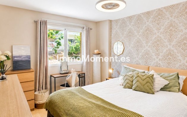 Revente - Appartement - Manilva - La Duquesa
