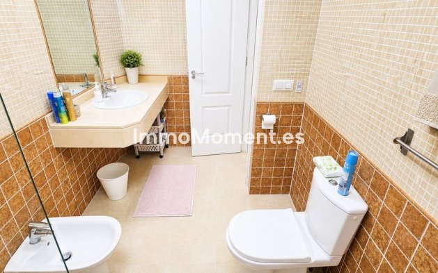 Revente - Appartement - Manilva - La Duquesa