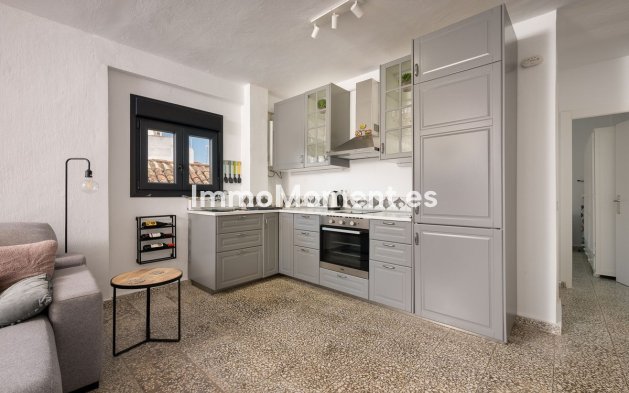 Bestaande woning - Appartement - Estepona  - Estepona Centro