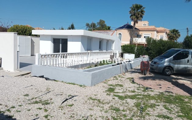Wiederverkauf - Freistehende Villa - Orihuela - Cabo roig - La Zenia