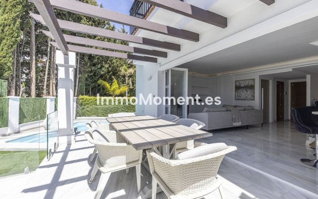 Resale - Detached villa - Estepona - Estepona Centro