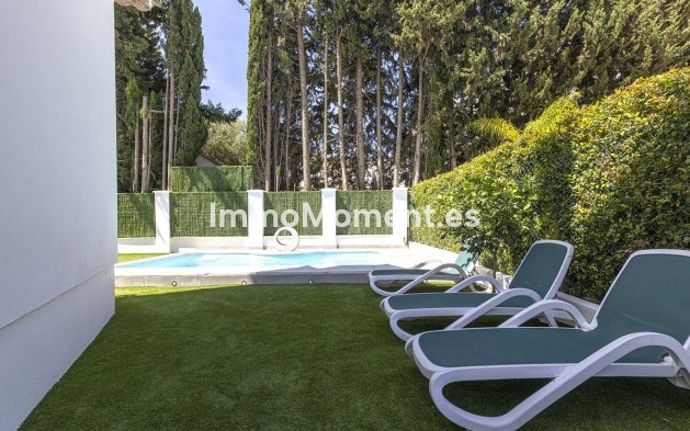 Resale - Detached villa - Estepona - Estepona Centro