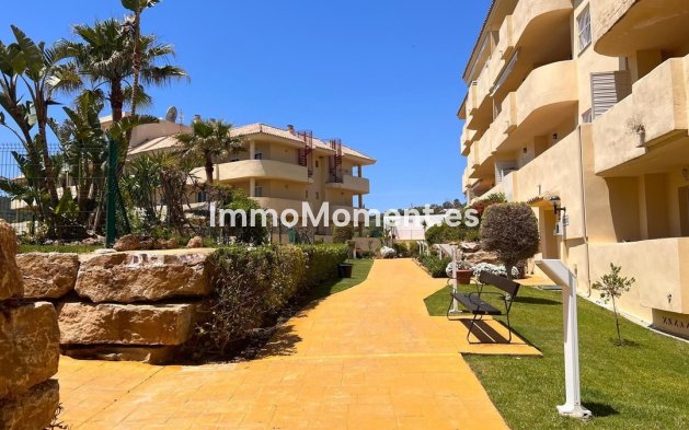 Revente - Appartement - Manilva - La Duquesa
