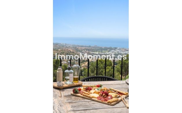 Resale - Townhouse - Marbella - Altos de los Monteros