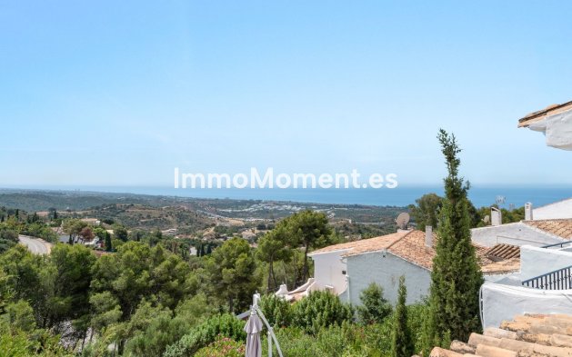 Resale - Townhouse - Marbella - Altos de los Monteros