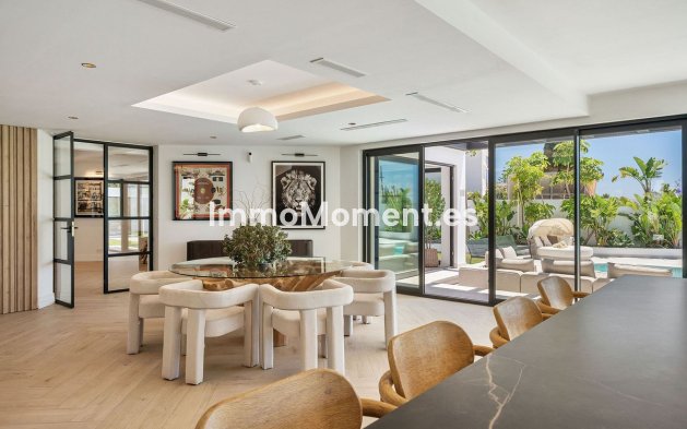Resale - Detached villa - Estepona - Bel Air