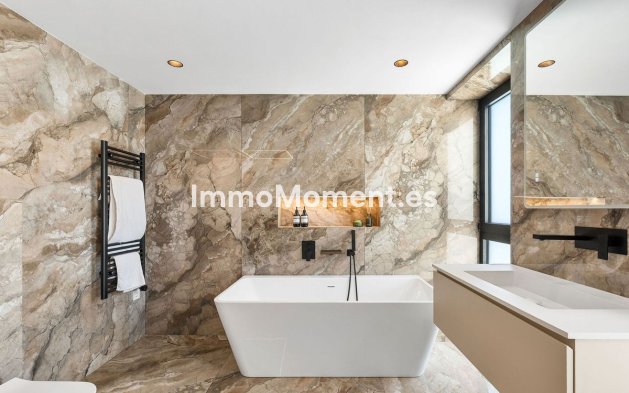 Resale - Detached villa - Estepona - Bel Air