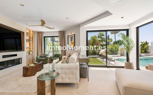 Resale - Detached villa - Estepona - Bel Air