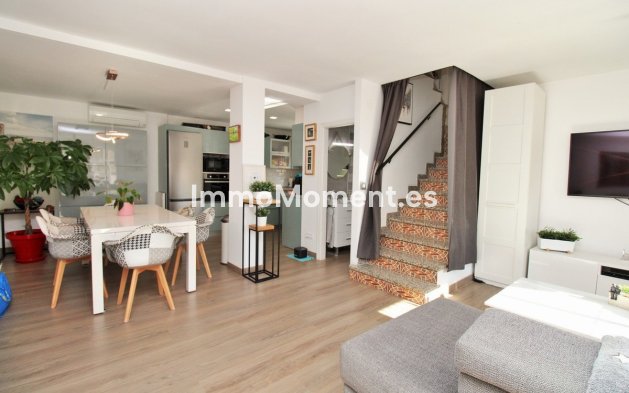 Resale - Townhouse - Orihuela - Villamartín