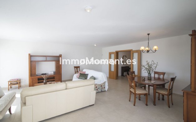 Resale - Apartment - Marbella - La Campana
