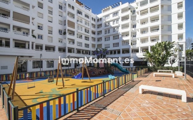 Resale - Apartment - Marbella - La Campana