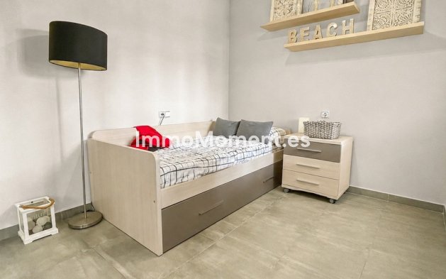 Resale - Detached villa - Orihuela - Los Dolses