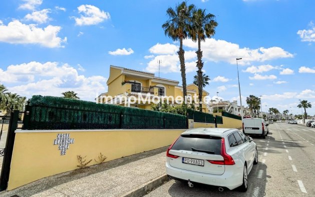 Resale - Detached villa - Orihuela - Los Dolses