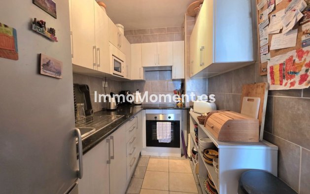 Resale - Apartment - Marbella - La Campana