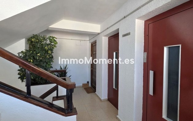 Resale - Apartment - Marbella - La Campana