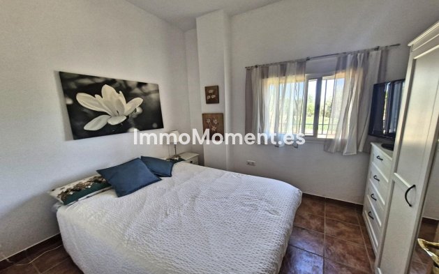 Resale - Country house - Málaga - Campanillas