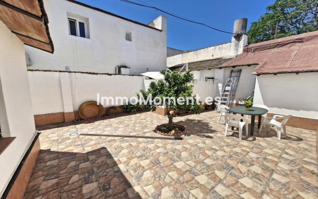 Resale - Country house - Málaga - Campanillas