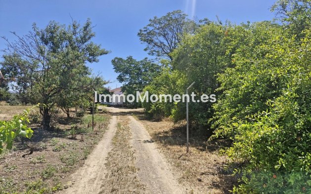 Resale - Country house - Málaga - Campanillas